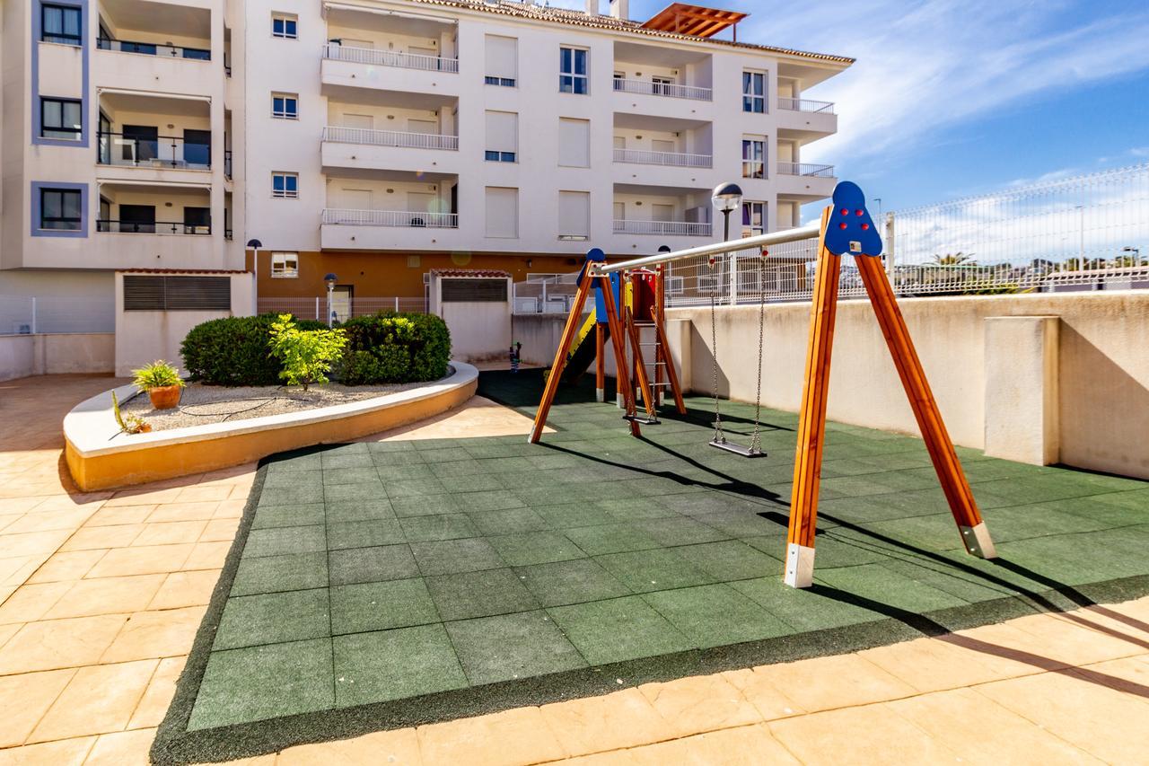 Realrent Calamora I Apartment *