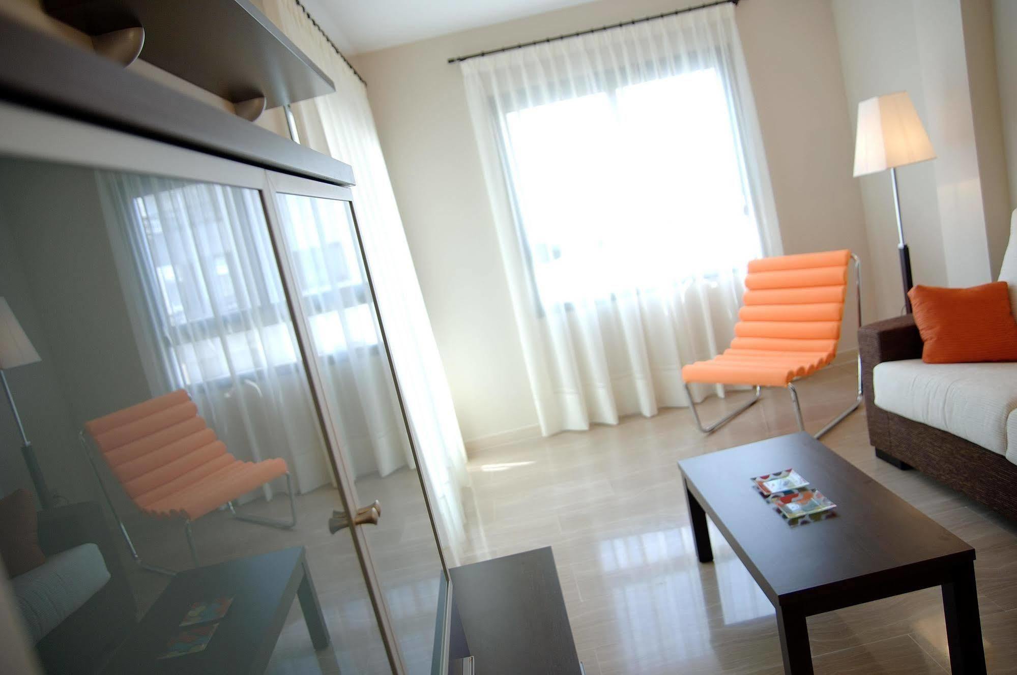 Apartment Realrent Calamora I
