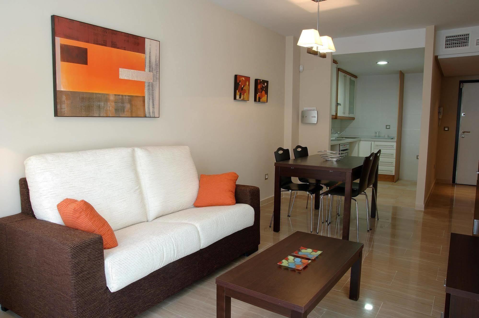 Apartment Realrent Calamora I *