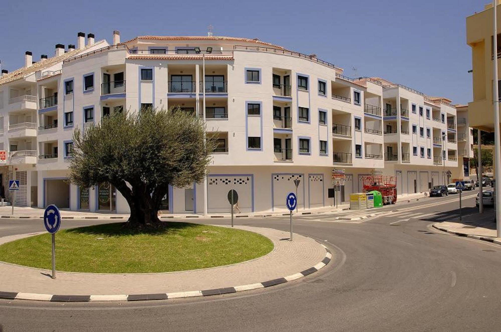 Apartment Realrent Calamora I